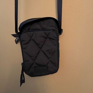 Vera Bradley cross body bag/ cell phone holder